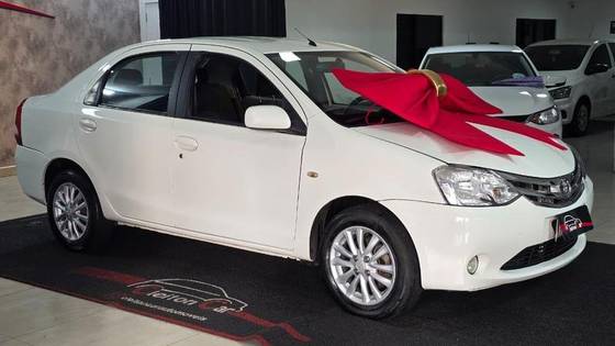 TOYOTA ETIOS 1.5 XLS 16V FLEX 4P MANUAL TOYOTA ETIOS 1.5 XLS 16V FLEX 4P MANUAL